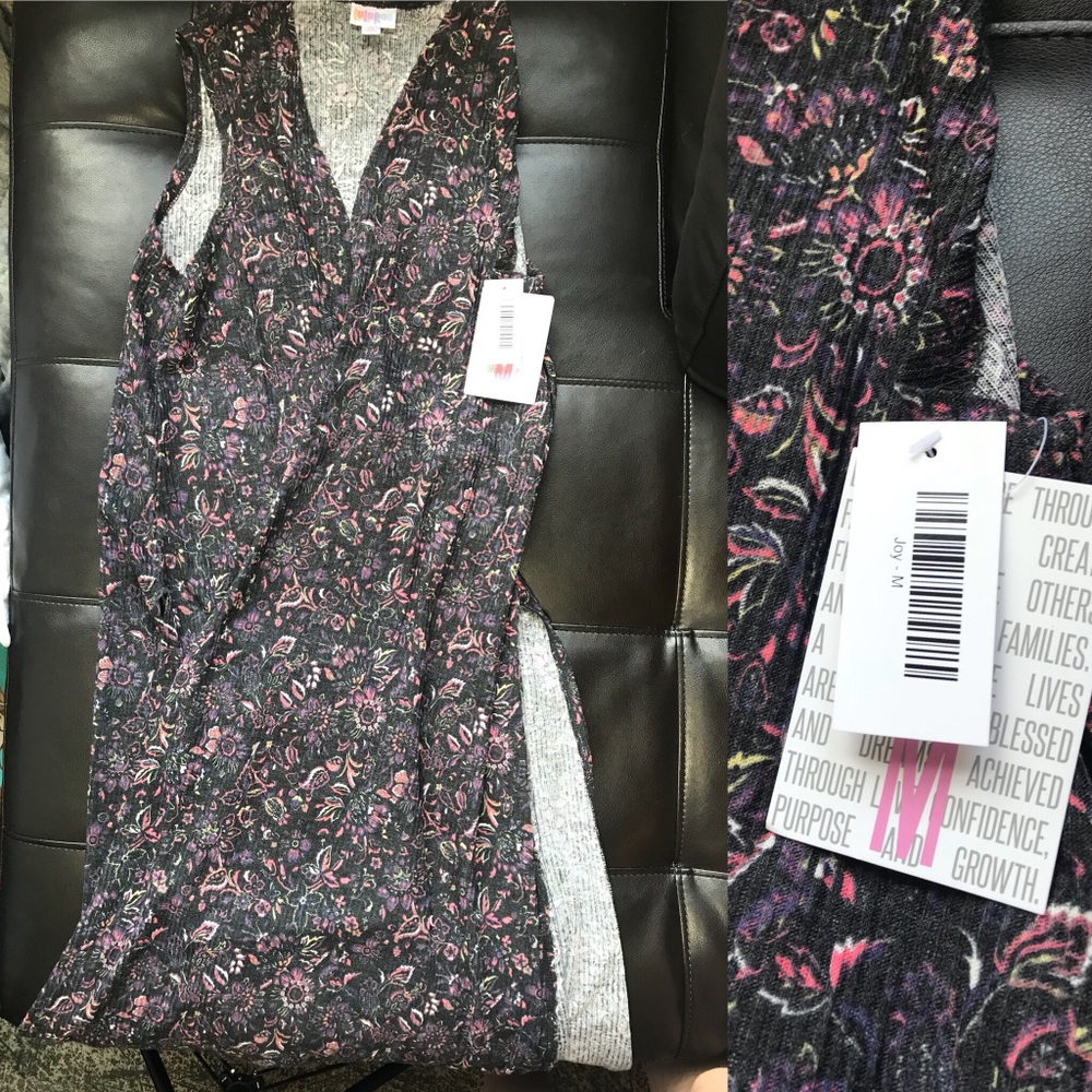 LulaRoe Joy Medium Gray and Pink floral